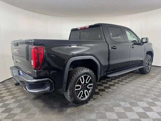 Used 2024 Onyx Black GMC AT4 image 3