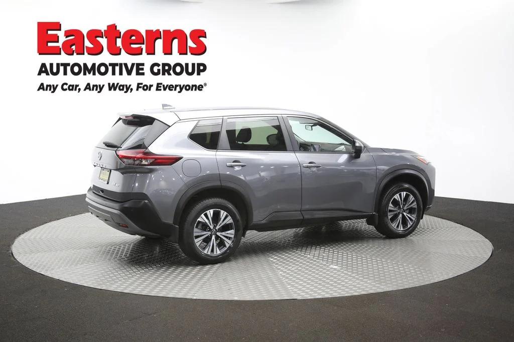 Used 2023 Gray Nissan SV image 41