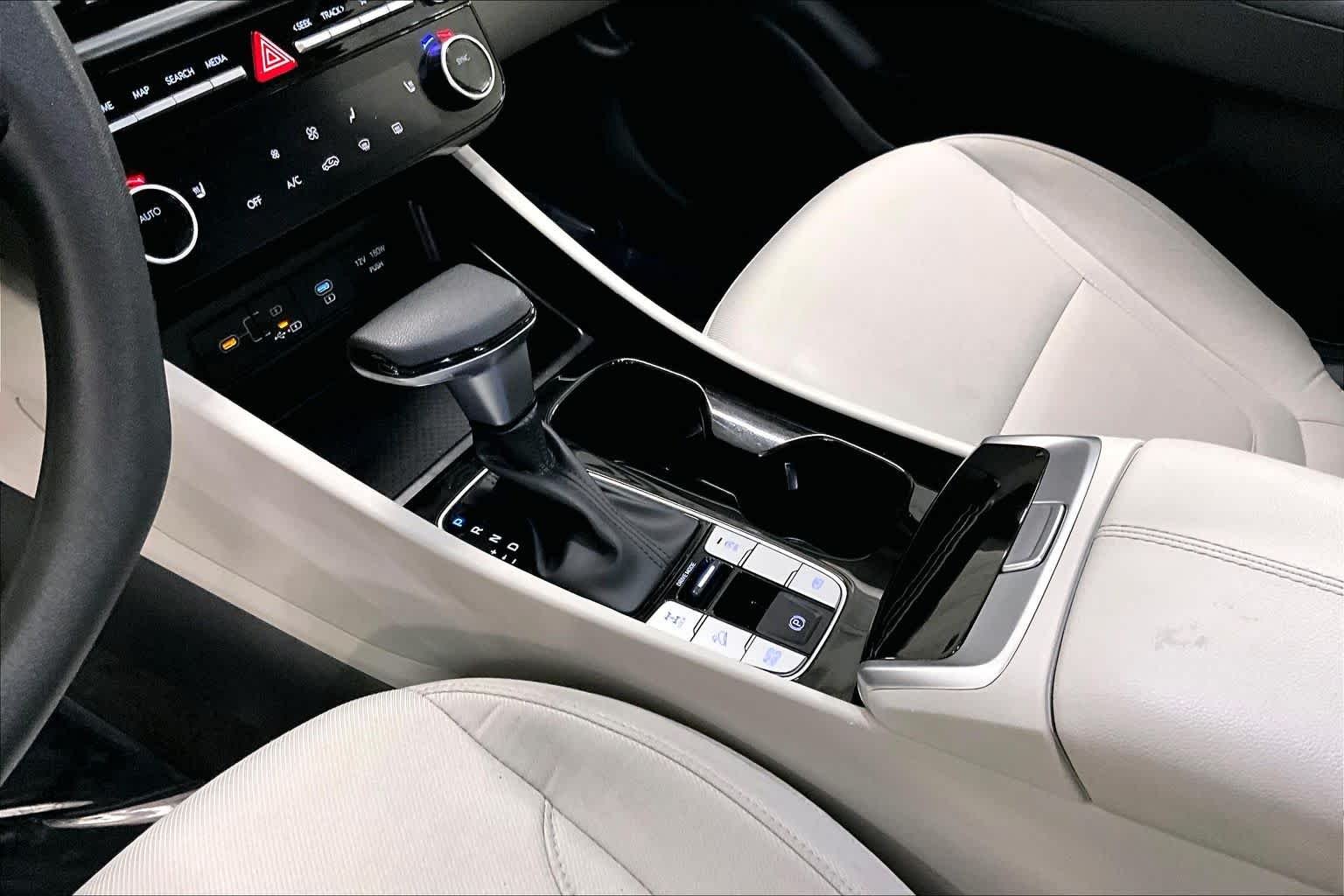 Used 2026 Serenity White Pearl Hyundai SEL image 17