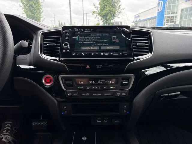 New 2026 Platinum White Pearl Honda Black Edition image 20