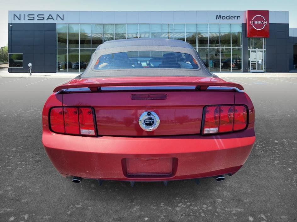 Used 2008 Torch Red Clearcoat Ford GT Premium image 6