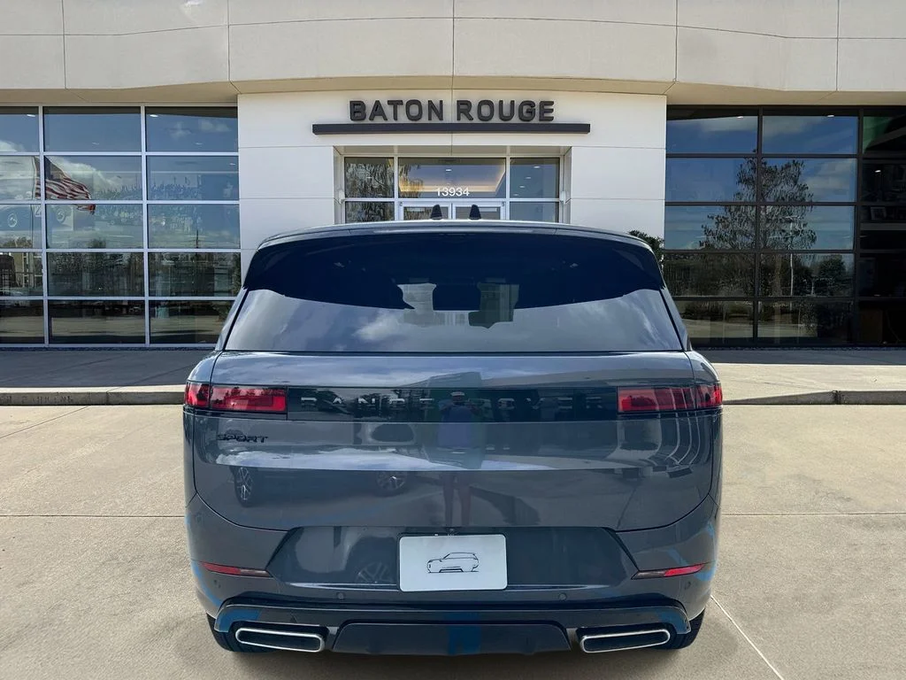 New 2026 Varesine Blue Land Rover Dynamic SE image 4