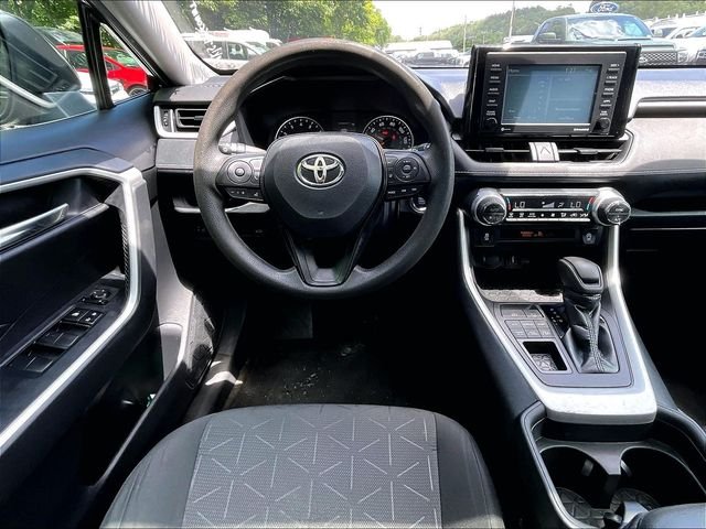Used 2020 Black Toyota XLE image 5
