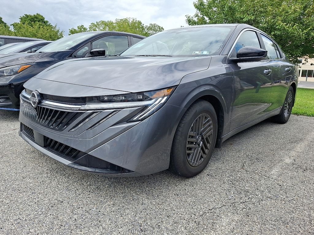 Used 2026 Gray Nissan SV image 3