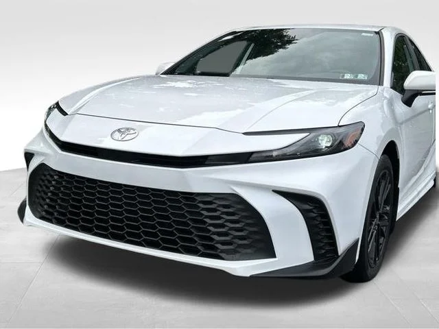 Certified Used 2025 White Toyota SE image 9