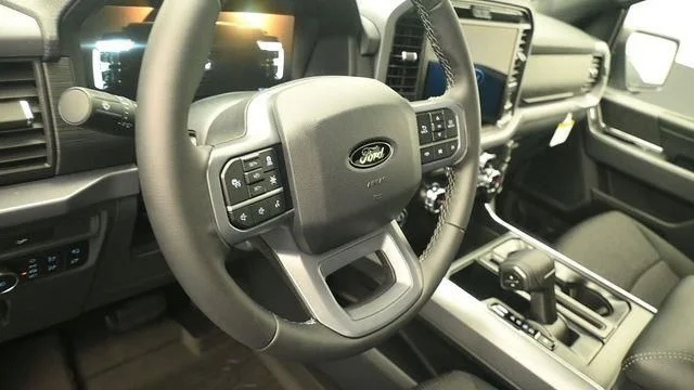 New 2026 White Ford XLT image 15