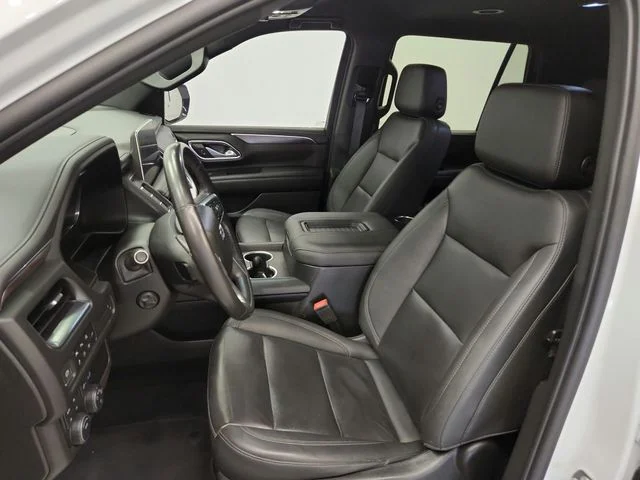 Used 2022 White Chevrolet Z71 image 22