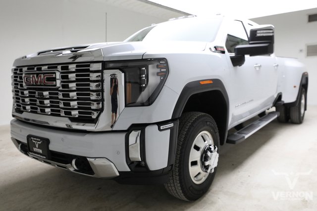 2026 GMC Sierra 3500HD DRW 