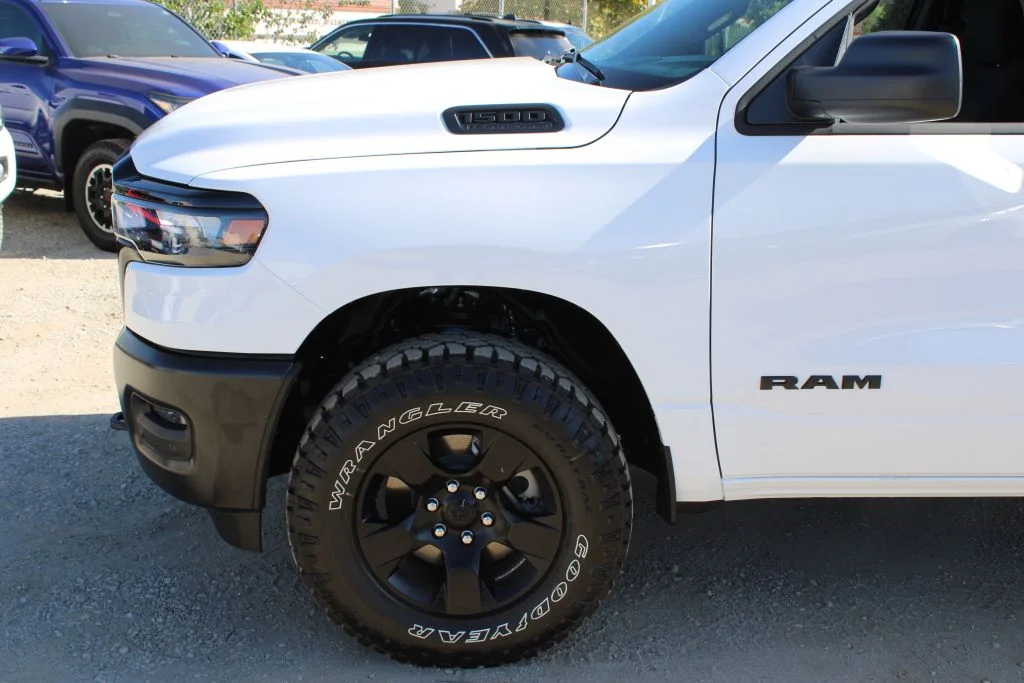 New 2026 Bright White Clear-Coat Exterior Paint Ram Warlock image 7
