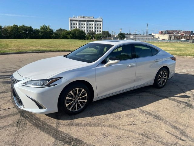 2022 Lexus ES 350