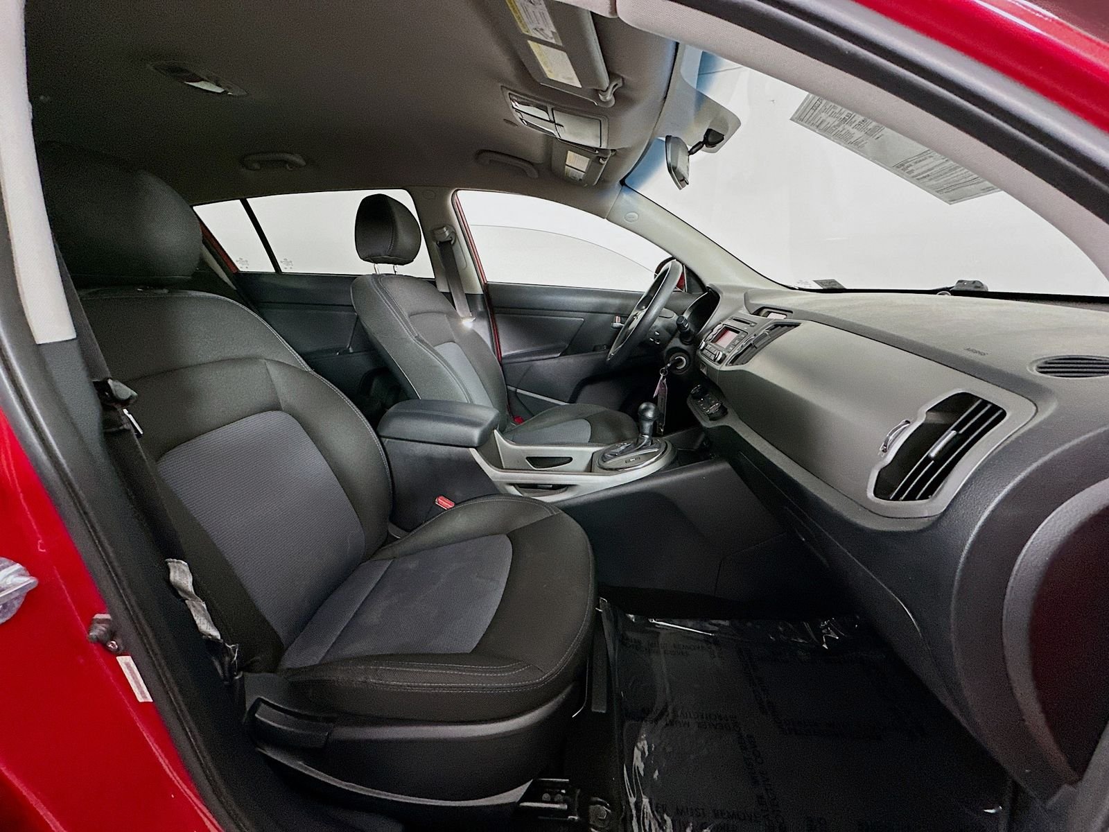 Used 2014 Signal Red Kia LX image 26