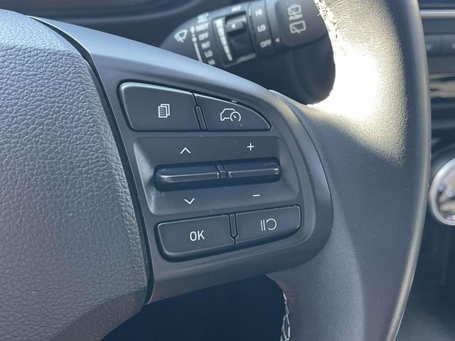 2024 Hyundai Venue SEL - Photo 23