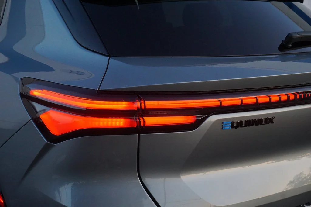 2026 Chevrolet Equinox EV RS - Photo 31