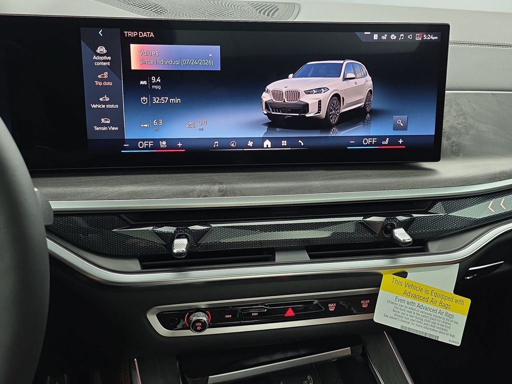 New 2026 Mineral White Metallic BMW xDrive40i image 20