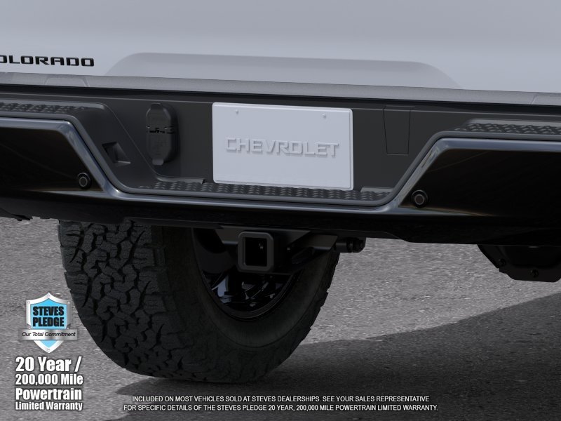 New 2026 Summit White Chevrolet Trail Boss image 14