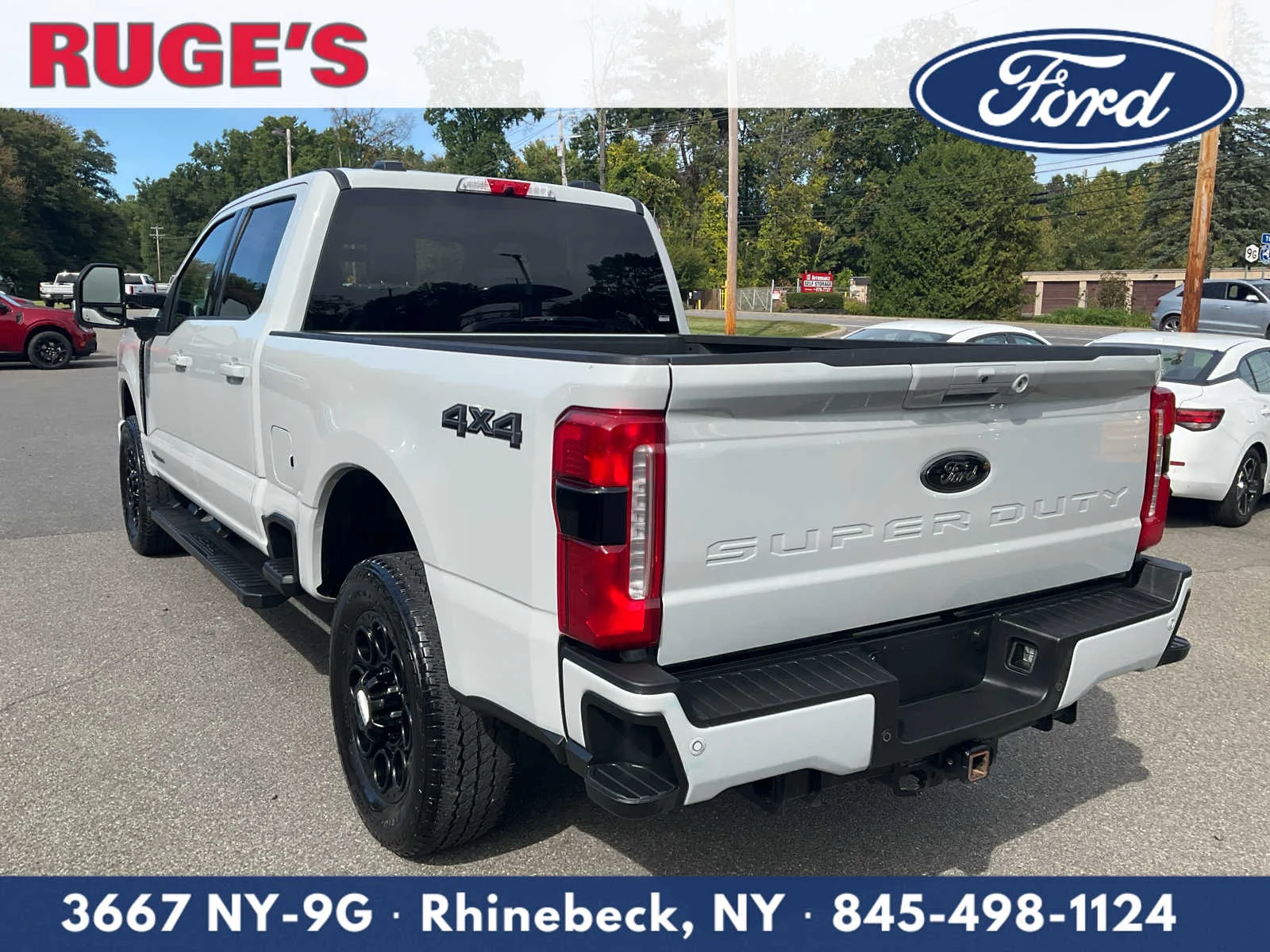 Used 2025 Avalanche Gray Ford XLT image 5