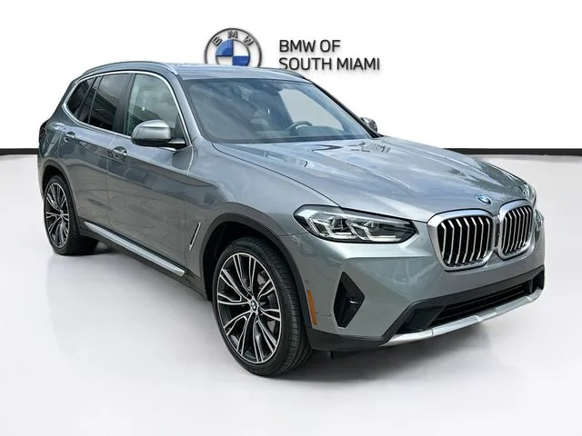 2023 BMW X3 sDrive30i's photo