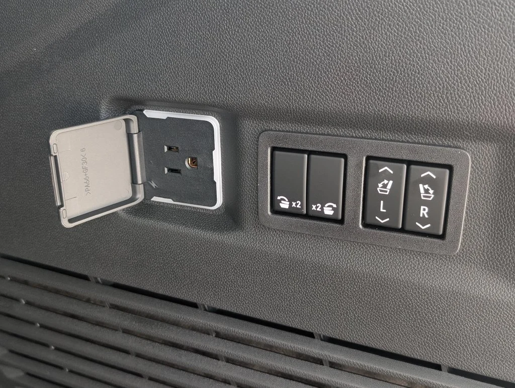 New 2026 Onyx Black GMC Denali Ultimate image 34