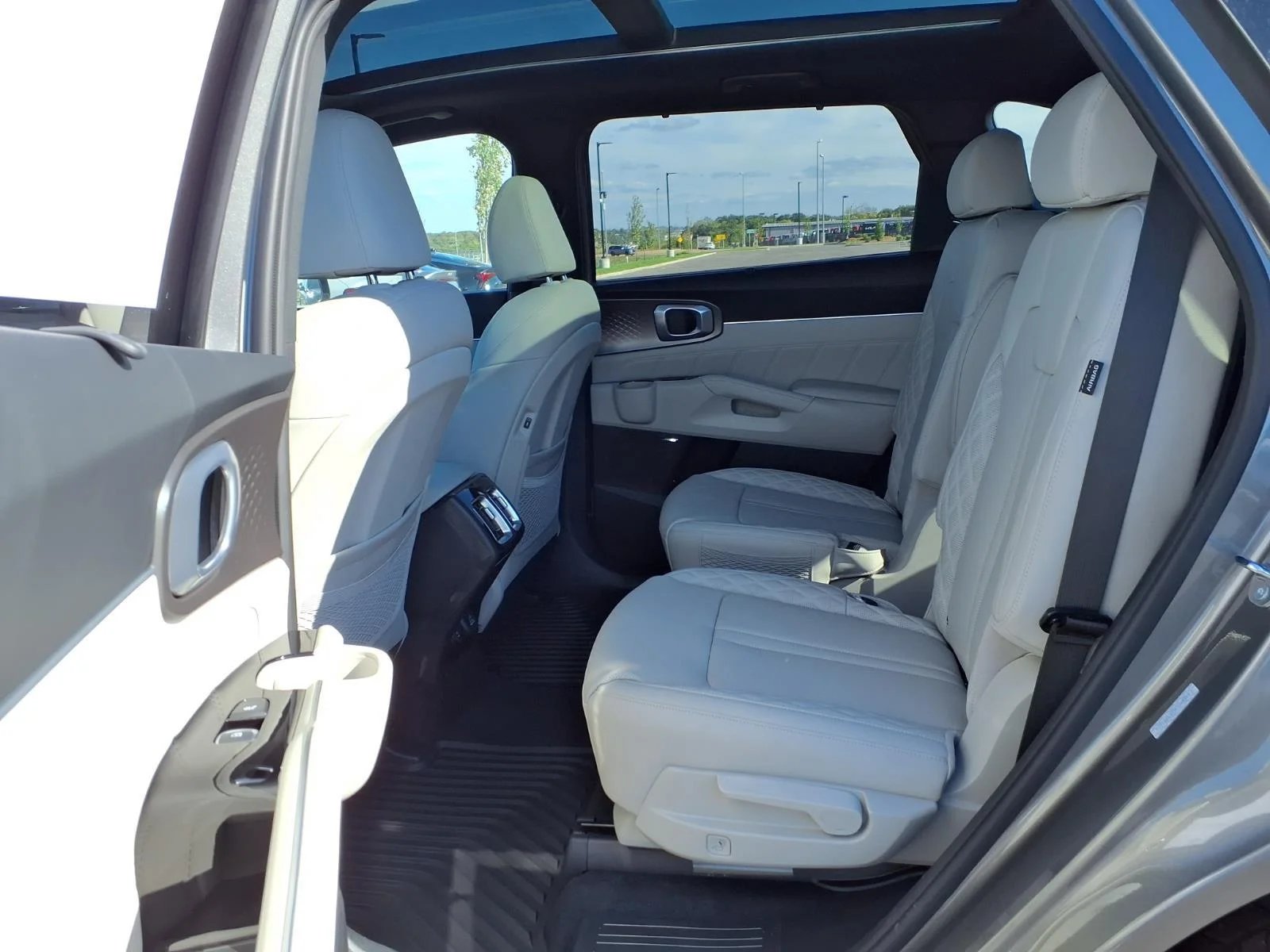 New 2026 Volcanic Sand Kia X-Line SX Prestige AWD image 14