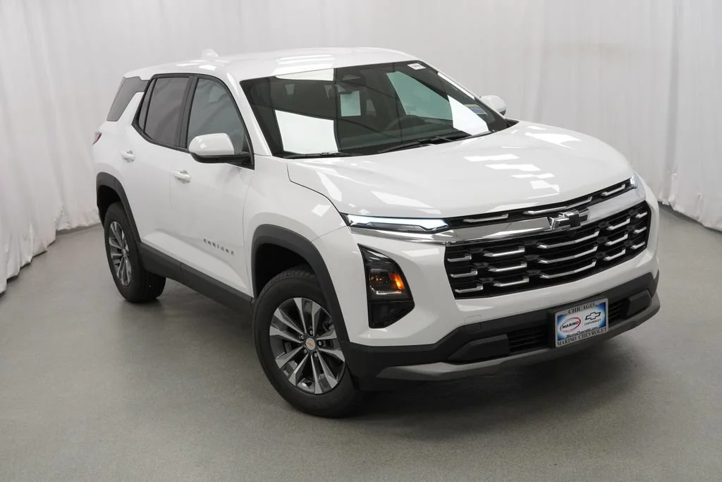 New 2027 Summit White Chevrolet LT image 32
