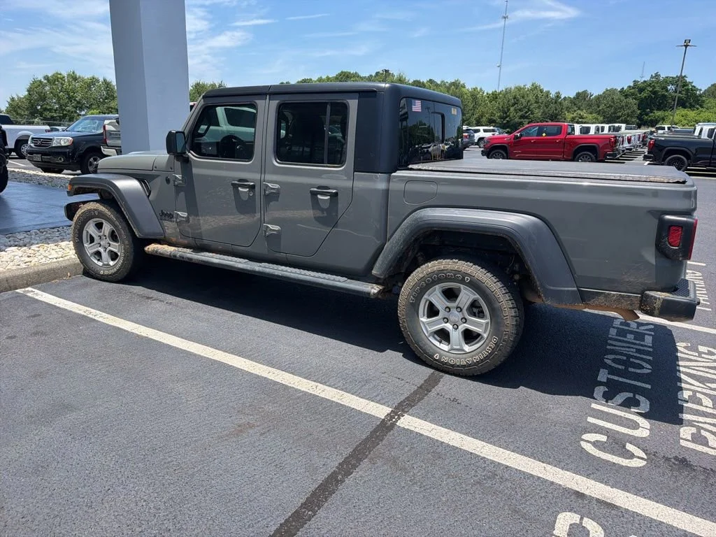 Used 2023 Sting-gray Clearcoat Jeep Sport image 5