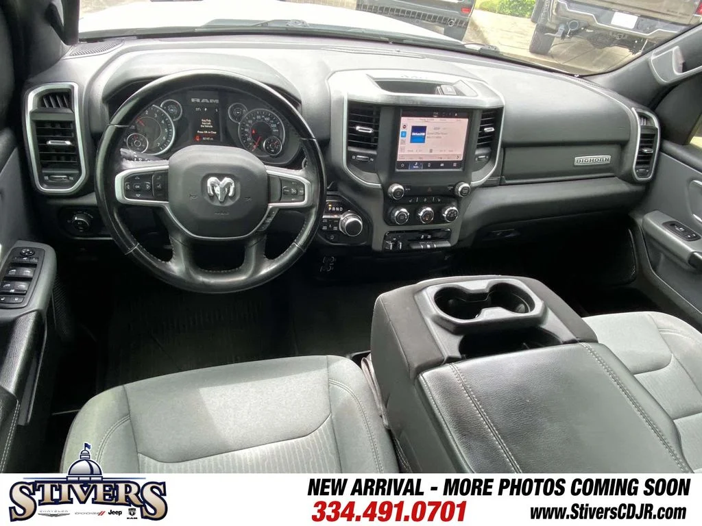 Used 2023 White Ram Big Horn/Lone Star image 17
