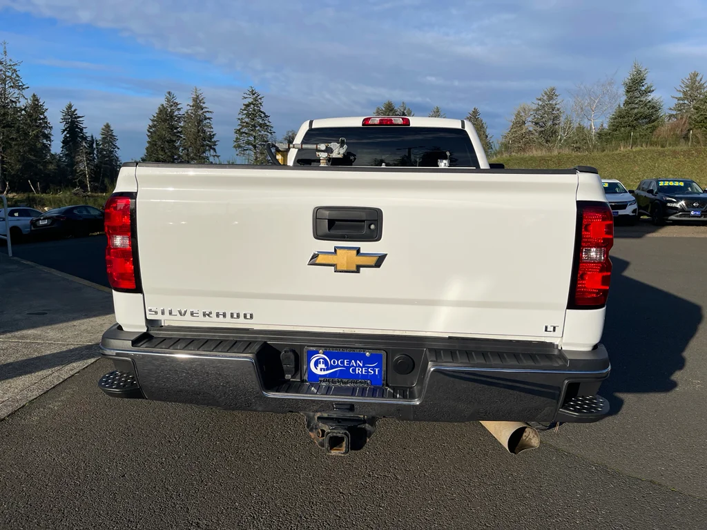 2018 Chevrolet Silverado 3500HD LT - Photo 7