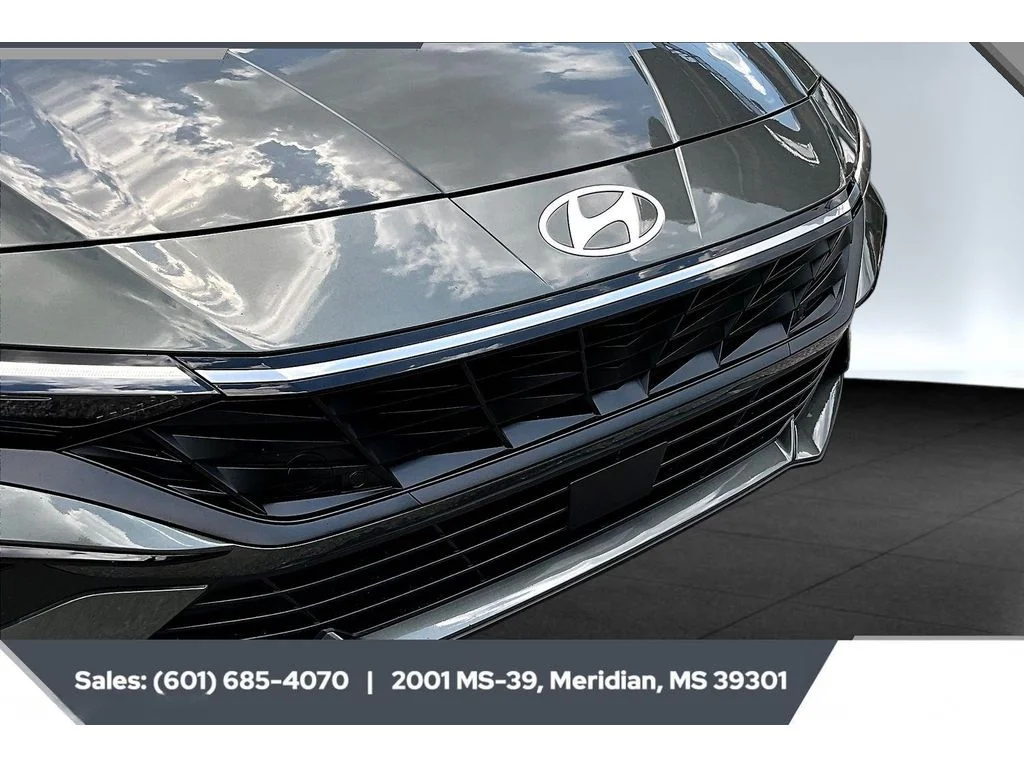 Used 2026 Amazon Gray Hyundai SEL Sport Premium image 21