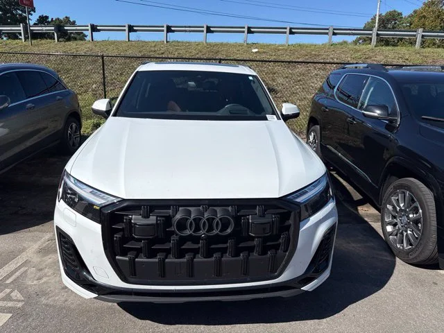 Used 2025 White Audi 55 Prestige image 7