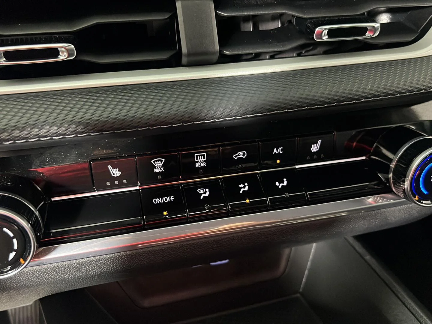 New 2026 Mosaic Black Metallic Chevrolet LT image 42