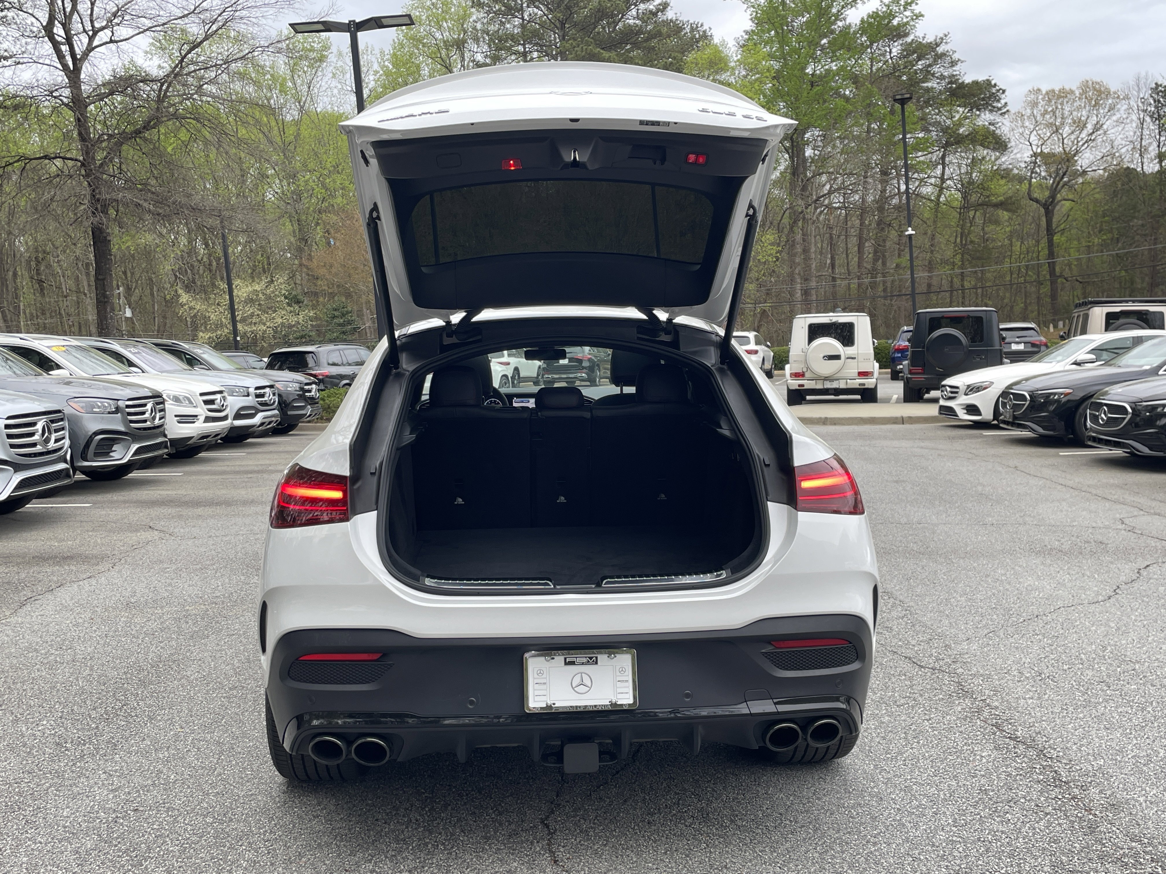 Certified Used 2025 MANUFAKTUR Moonlight White Metallic Mercedes-Benz AMG® GLE 53 4MATIC®+ Coupe image 9