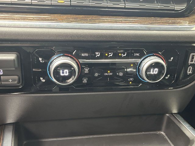 Used 2024 Summit White GMC Elevation image 23