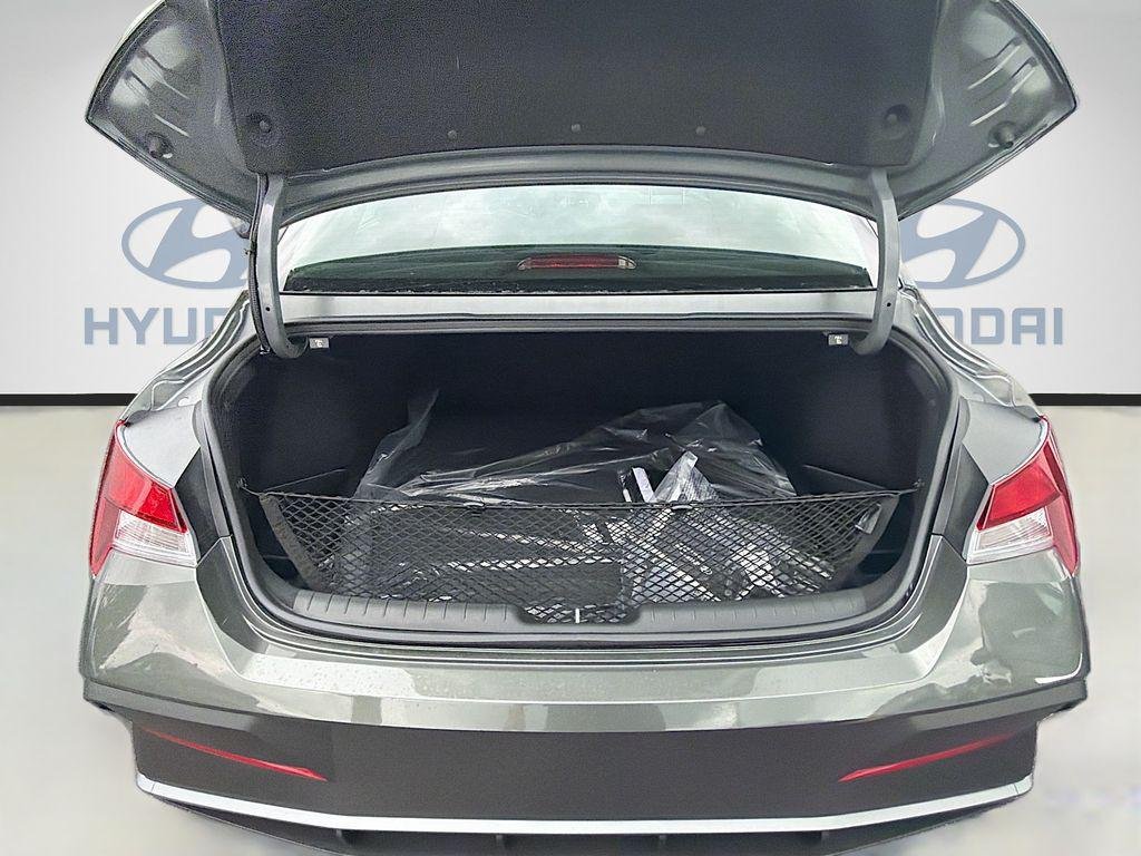 New 2026 Amazon Gray Hyundai SEL Sport image 18