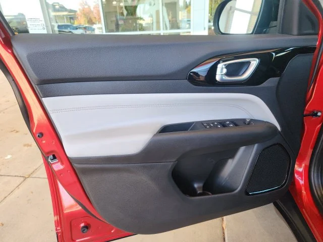 2026 Jeep Compass Limited - Photo 14