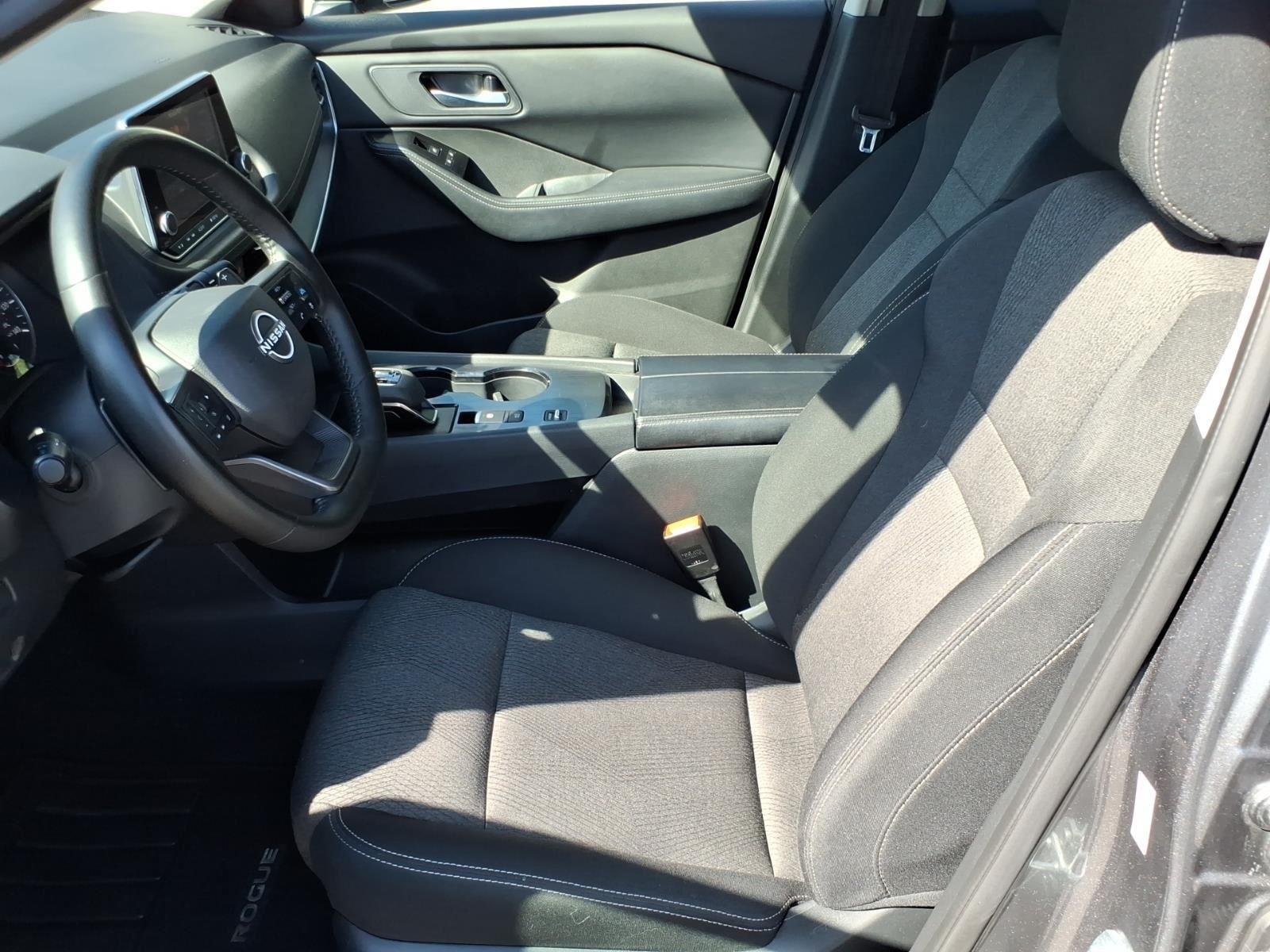 Used 2025 Gun Metallic Nissan SV image 10