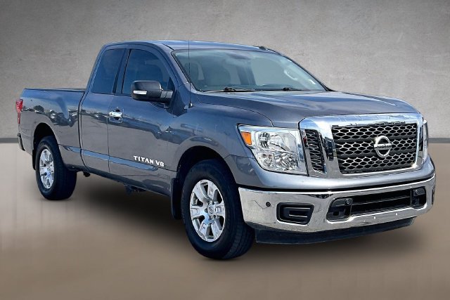 Used 2018 Gun Metallic Nissan SV image 8