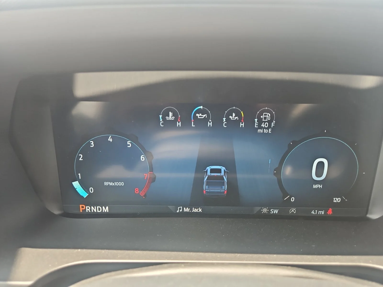 New 2026 Marsh Gray Ford XLT image 16