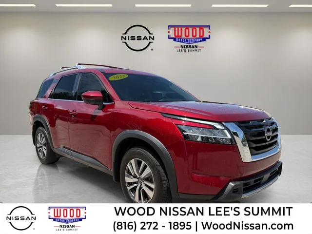 2023 Nissan Pathfinder SL