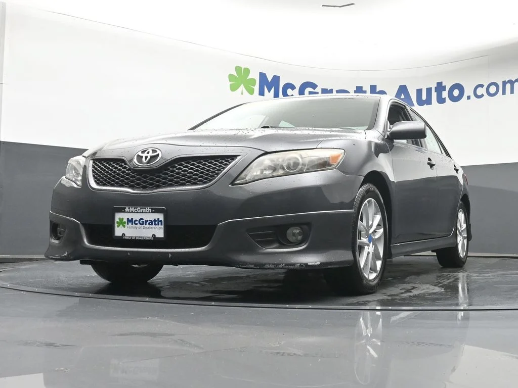 Used 2011 Gray Toyota SE image 7