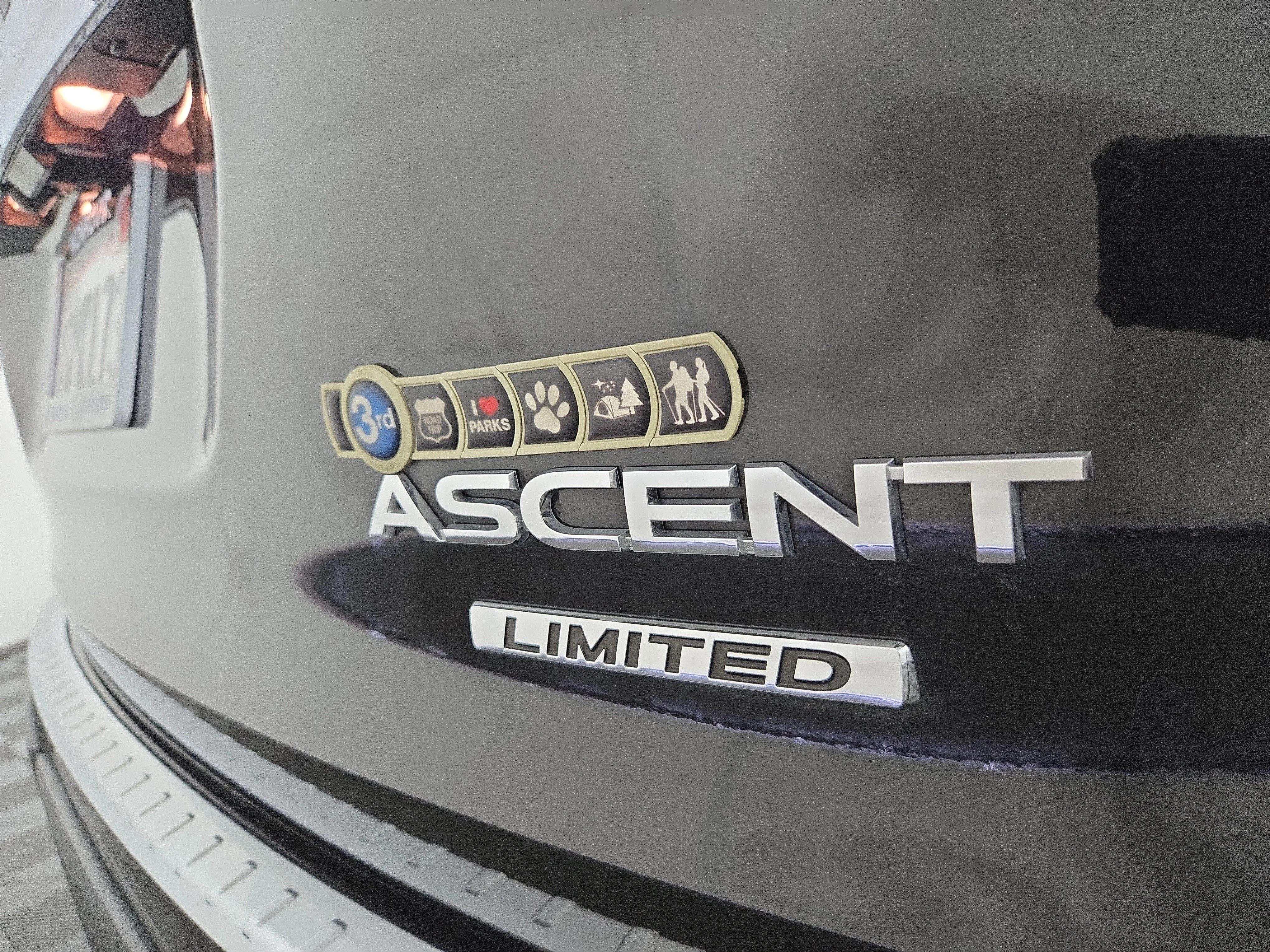 Used 2021 Crystal Black Silica Subaru Limited image 29