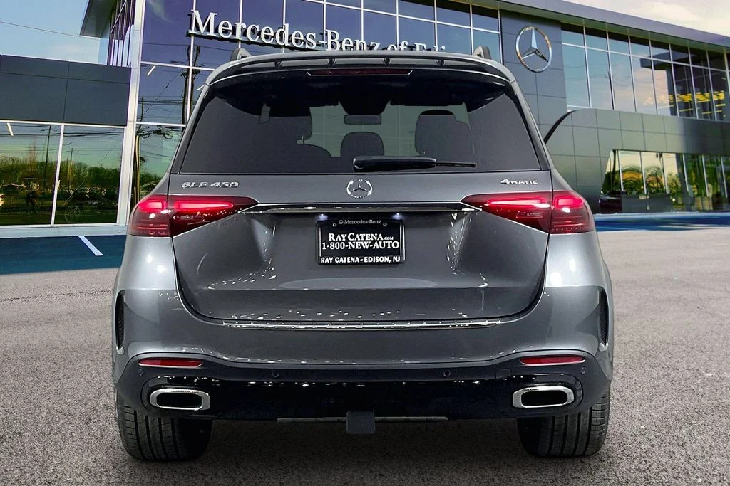 New 2026 Gray Mercedes-Benz GLE 450 image 4
