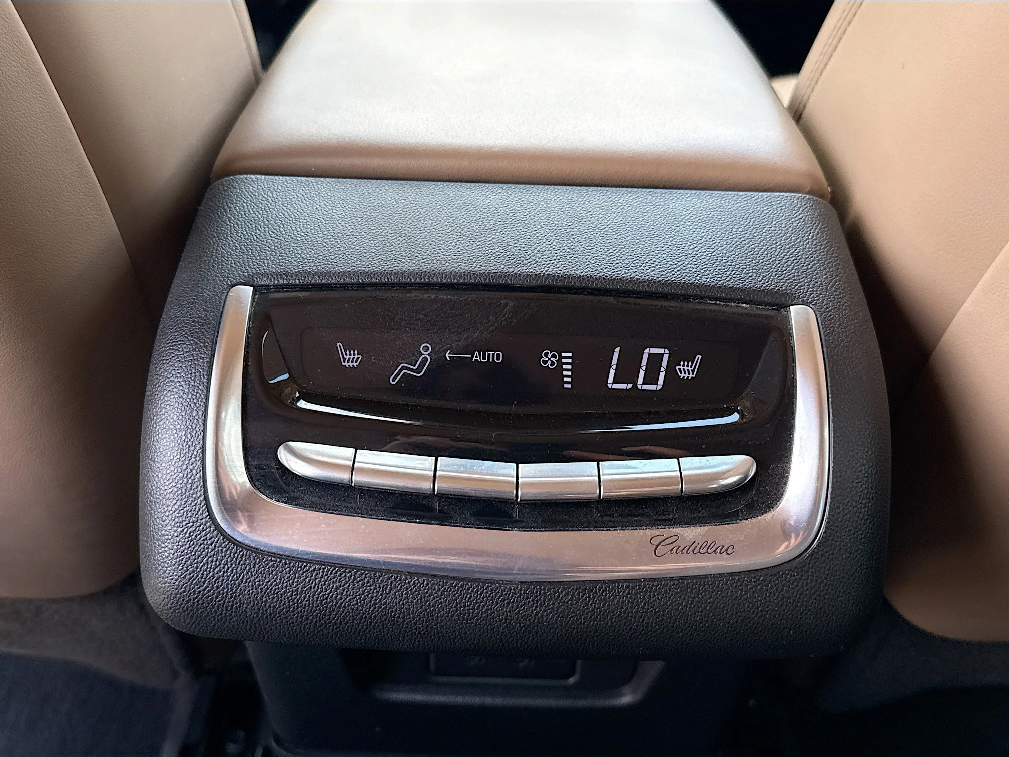2024 Cadillac XT6 Premium Luxury - Photo 21