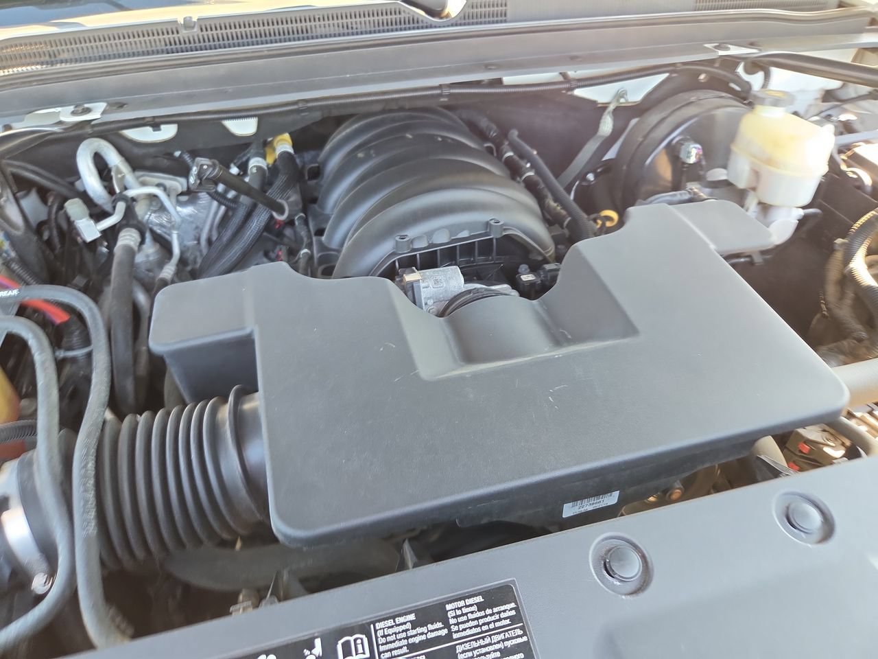 Used 2019 SUMMIT WHITE Chevrolet LT image 31