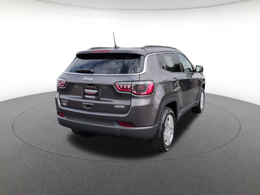 Certified Used 2022 Gray Jeep Latitude image 6