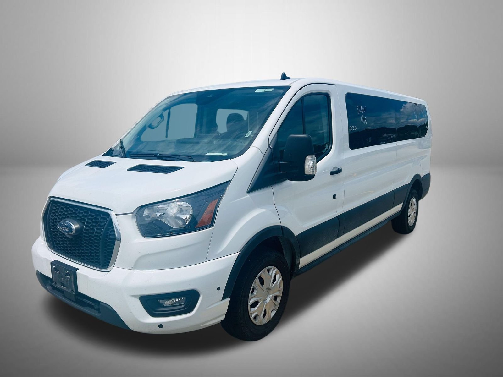2025 Ford Transit 350 XLT Low Roof Sliding Pass. 148's photo