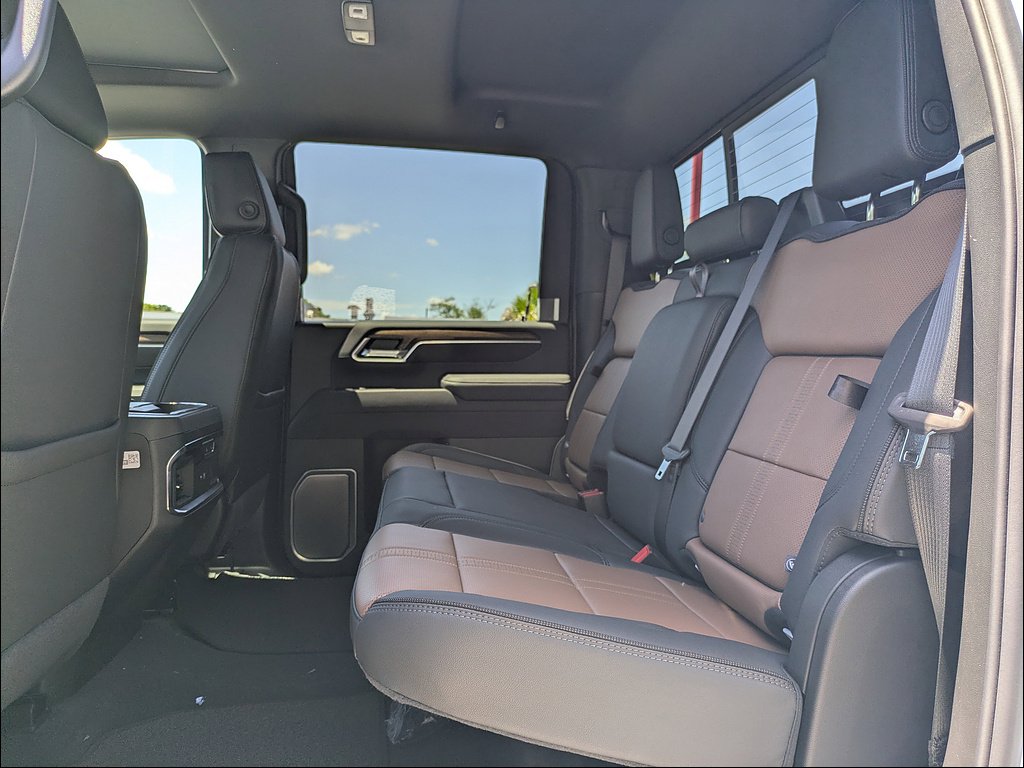 2026 Chevrolet Silverado 3500 HD High Country - Photo 17