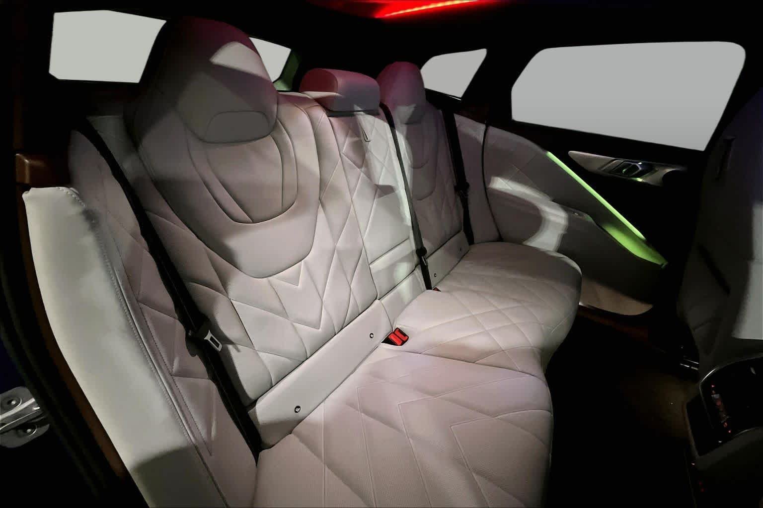Used 2024 Marina Bay Blue Metallic BMW  image 18