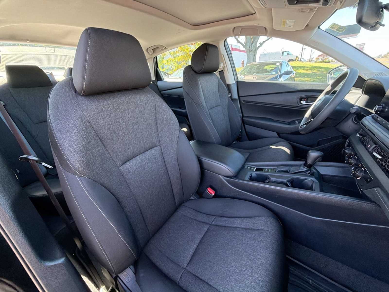 Certified Used 2024 Crystal Black Pearl Honda EX image 18