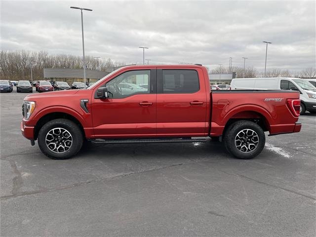 Used 2023 Hot Pepper Red Tinted Clearcoat Ford XLT image 42