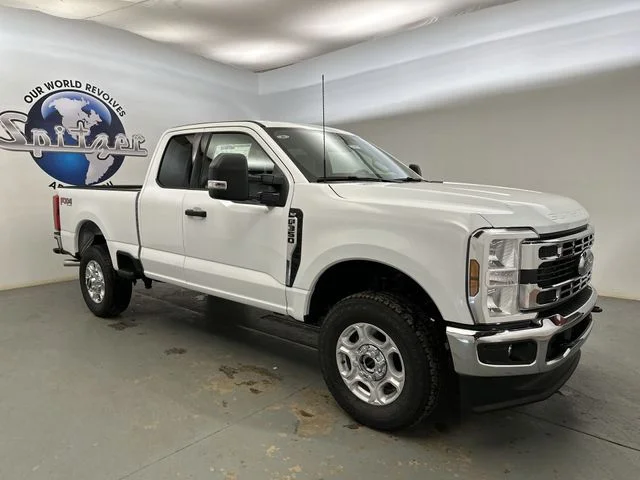 New 2026 Oxford White Ford F-350® XLT image 11